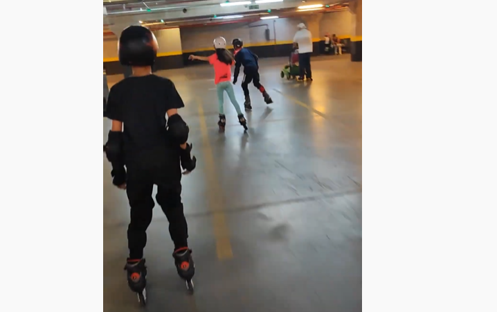 patinando com nossas crianças, confraternização ceretpatins