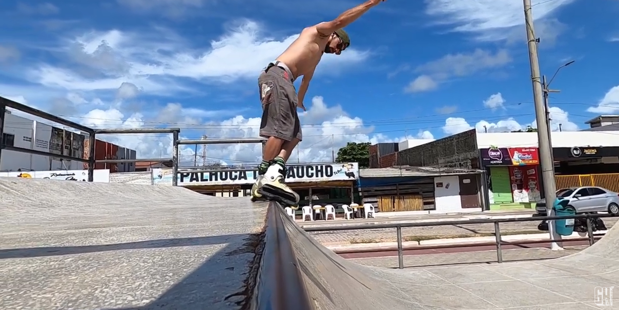 PRAIA DE JACUMÃ E PATINS