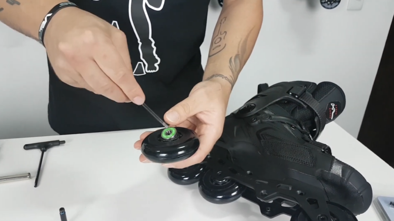 TUTORIAL: Trocando RODAS & ROLAMENTOS – Patins Inline